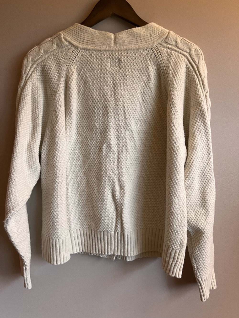 GAP Women's Large Cream Cable Knit Button-Front Chunky Cardigan Cottagecore - Picture 5 of 10